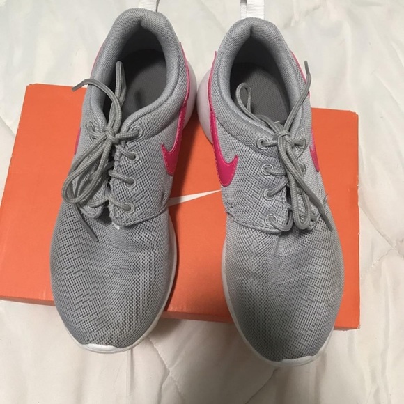 NIKE ROSHE - Picture 3 of 3